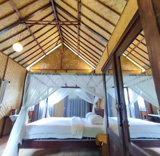 Jungle Haven - Private Riverside Dağ evi *