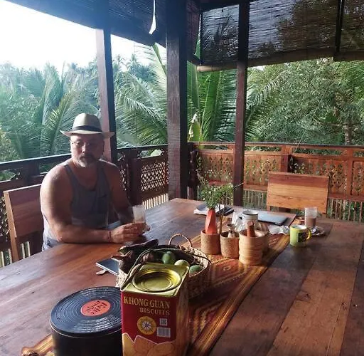 Jungle Haven - Private Riverside
